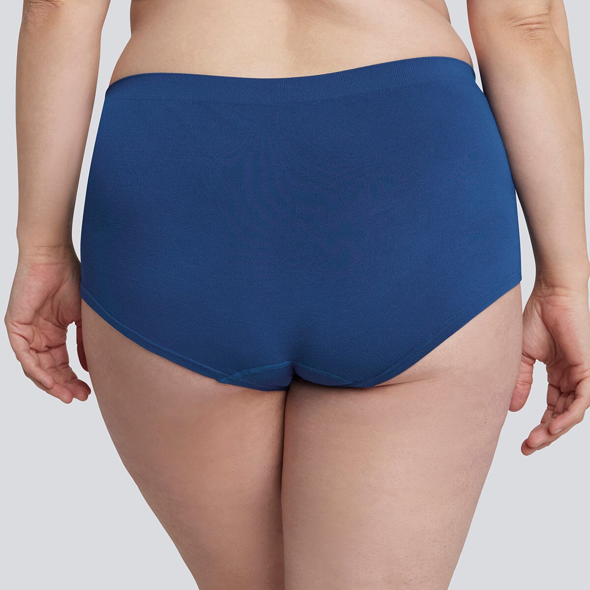 Women's SmoothFit Boyleg - Marina - Image 6