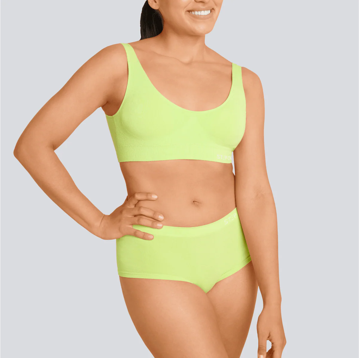 Women's SmoothFit Padded Bra - Lime Spark - Image 4